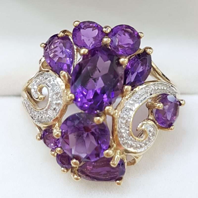 9ct Yellow Gold Stunning Large Amethyst and Diamond Cluster Ring
