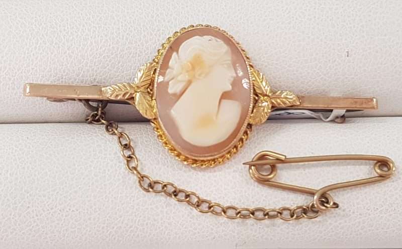 9ct Gold Ornate Oval Cameo Lady Head Bar Brooch