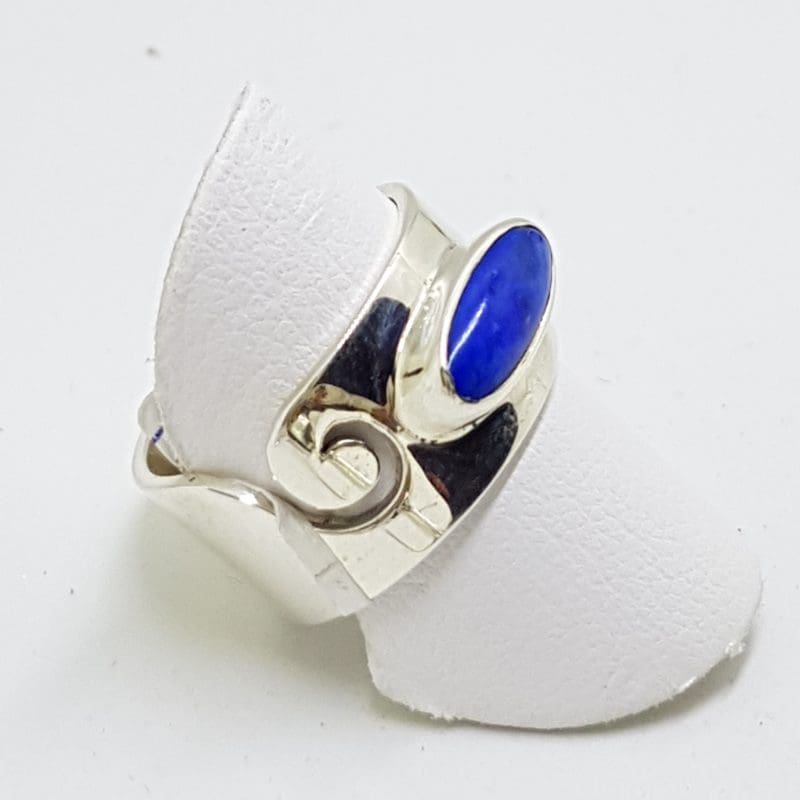 Sterling Silver Oval Lapis Lazuli in Wide Wave Band Ring
