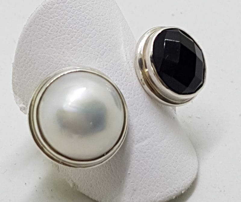 Sterling Silver Onyx with Pearl Ring