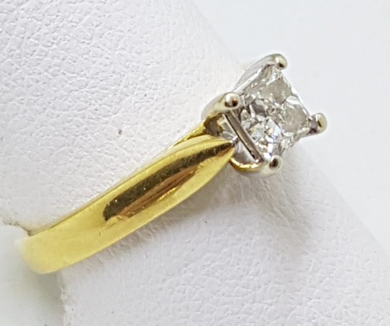 18ct Gold Princess Cut Diamond Solitaire Engagement Ring