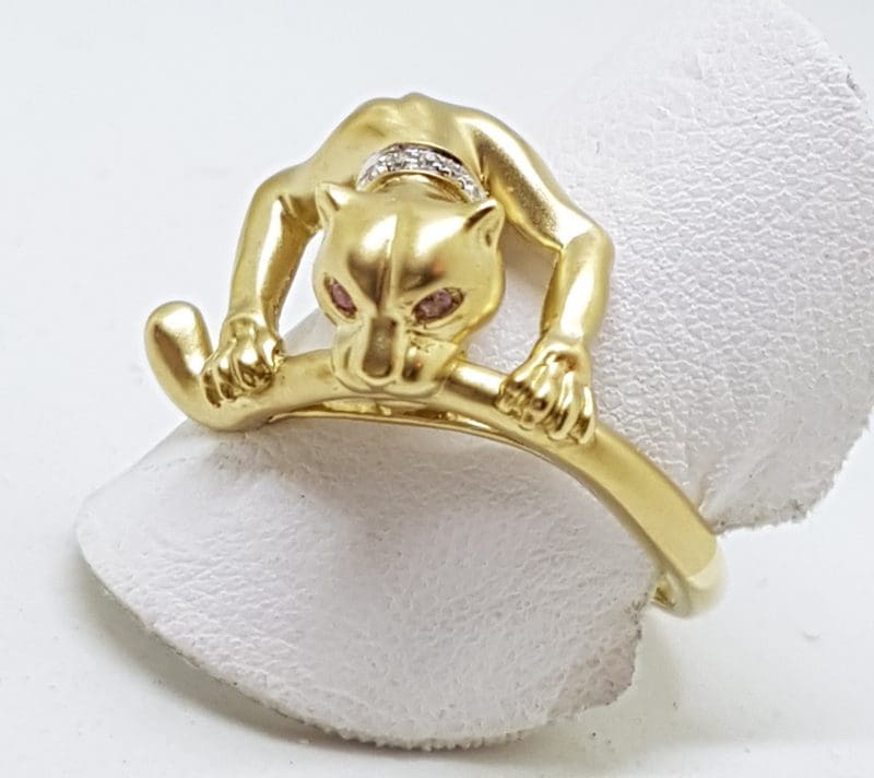 9ct Yellow Gold Jaguar / Panther Ring - Pink Sapphire Eyes and Diamond Collar - Matte Finish