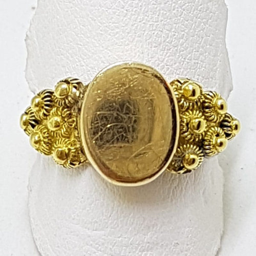 14ct Yellow Gold Ornate Oval Signet Ring