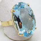9ct Yellow Gold Oval Cushion Cut Large Light Blue Topaz Cocktail Ring