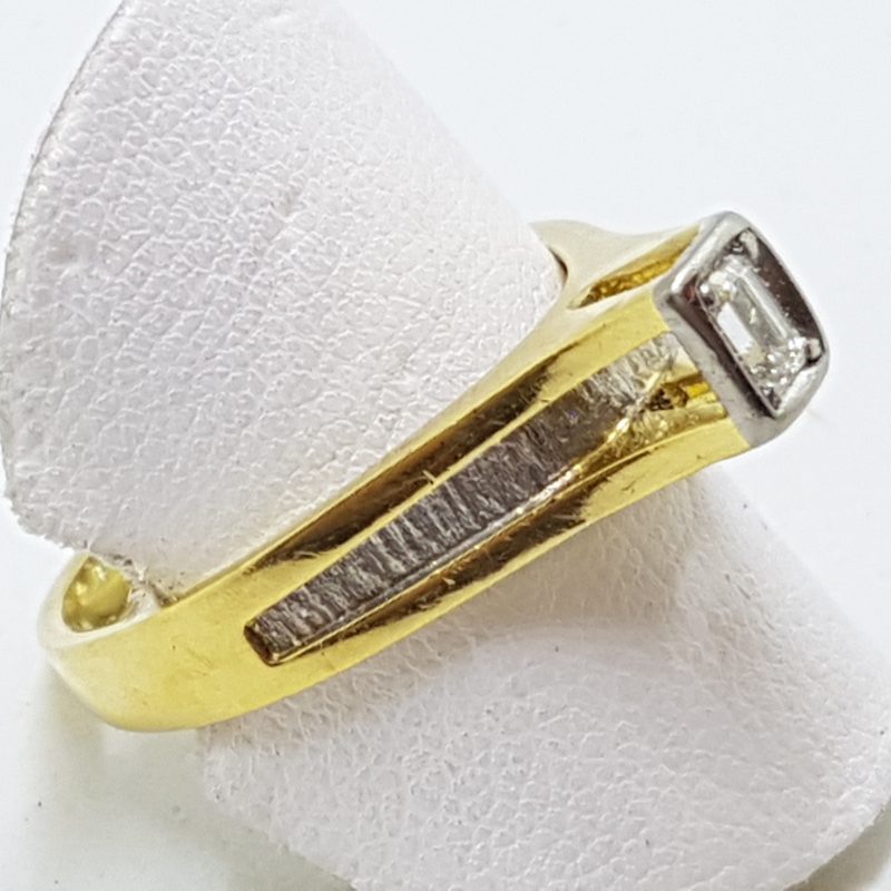 18ct Yellow Gold & Platinum High Set Baguette Solitaire Diamond Ring - Antique / Vintage