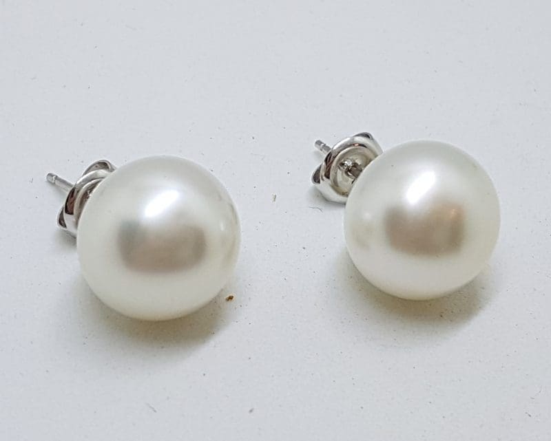 18ct White Gold South Sea Pearl Large Stud Earrings