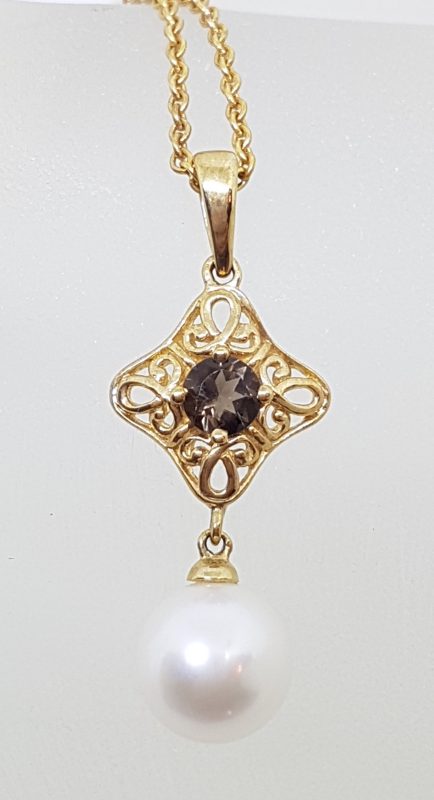 9ct Yellow Gold Pearl &amp; Smokey Quartz Ornate Filigree Pendant on Gold Chain