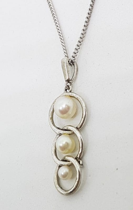 Sterling Silver Mikimoto Pearl in Circles Pendant on Sterling Silver Chain - Vintage