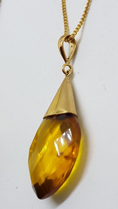 9ct Yellow Gold Faceted Natural Baltic Amber Pendant on 9ct Gold Chain