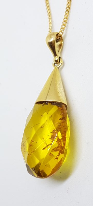 9ct Yellow Gold Faceted Natural Baltic Amber Pendant on 9ct Gold Chain