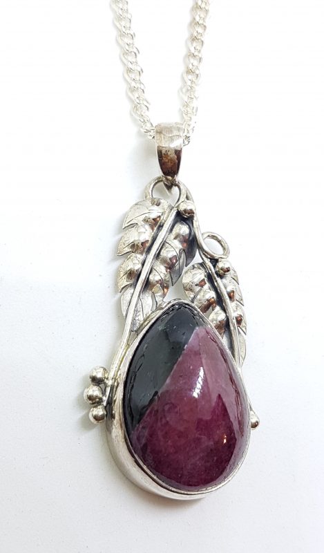 Sterling Silver Large Ruby Zoisite Ornate Leaf Design Pendant on Silver Chain
