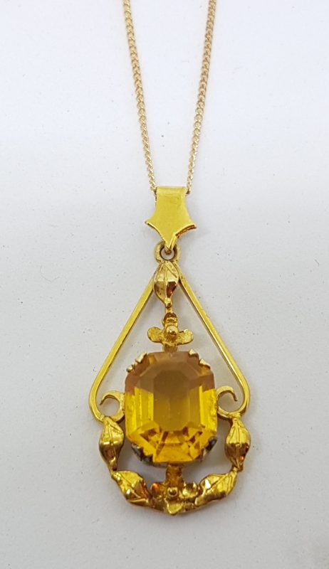 9ct Yellow Gold Yellow Paste Ornate Flower Design Pendant on Gold Chain