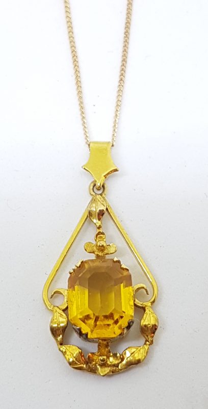 9ct Yellow Gold Yellow Paste Ornate Flower Design Pendant on Gold Chain
