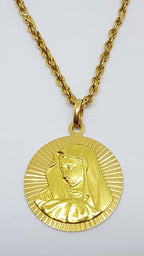 18ct Yellow Gold Large Mother Mary Religious Medallion Pendant on Long Gold Chain