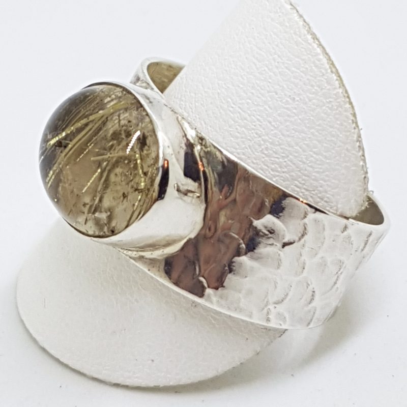 Sterling Silver Oval Rutilated Quartz Wide Beaten Pattern Band Ring - Gents / Ladies