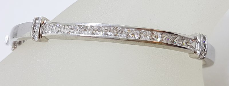 Sterling Silver Cubic Zirconia Bangle