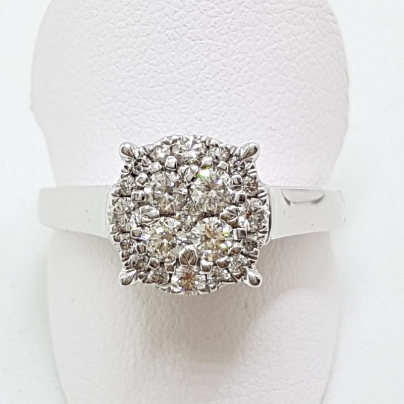 10ct White Gold Large Round Cluster Diamond Ring