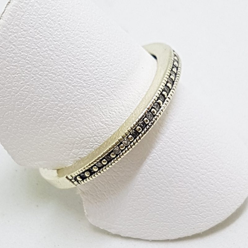 9ct White Gold Diamond Wedding/Eternity Band Ring