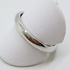 18ct White Gold Rounded Wedding Band Ring