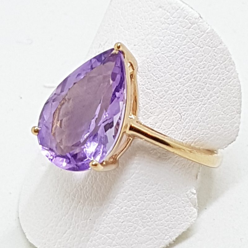 9ct Rose Gold Teardrop / Pear Shape Amethyst Claw Set Ring
