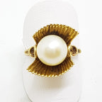 9ct Yellow Gold Large Unusual Pearl Ring
