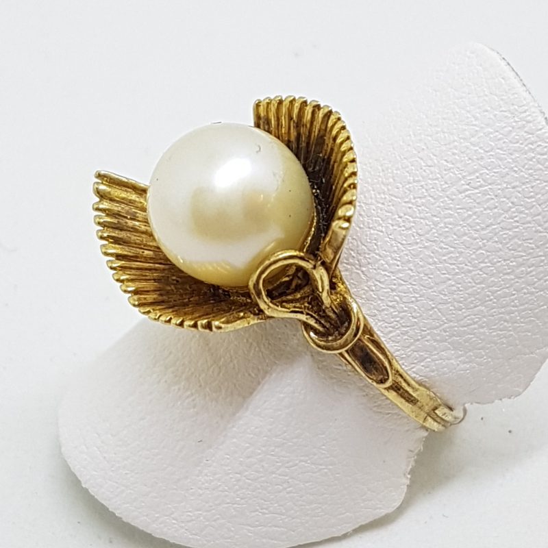 9ct Yellow Gold Large Unusual Pearl Ring