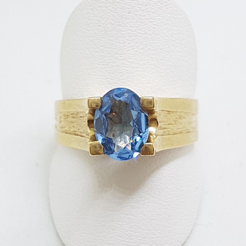 9ct Yellow Gold Oval Claw Set Topaz Ring