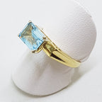 9ct Yellow Gold Rectangular High Claw Set Topaz Ring