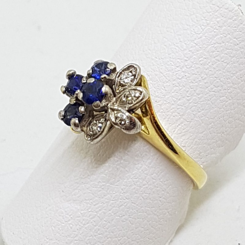18ct Yellow Gold Natural Sapphire & Diamond Ornate Cluster Ring