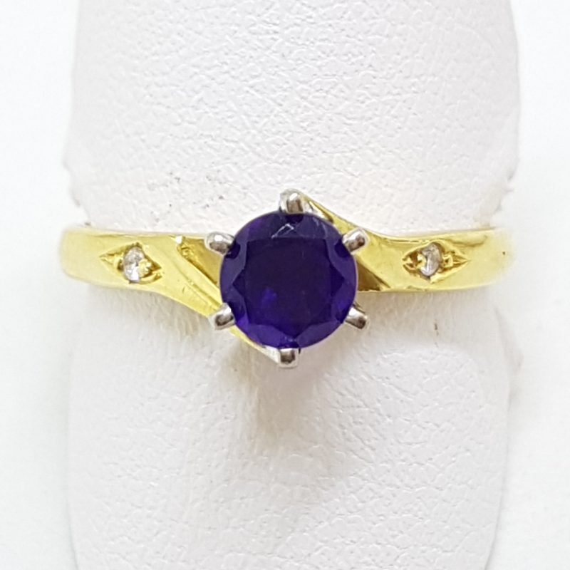 18ct Yellow Gold Amethyst Solitaire & Diamond Ring  - Antique / Vintage
