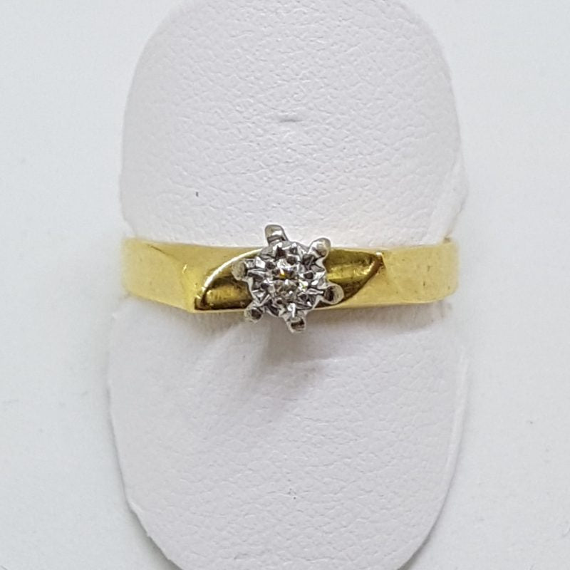 18ct Yellow Gold Solitaire Diamond Engagement Ring