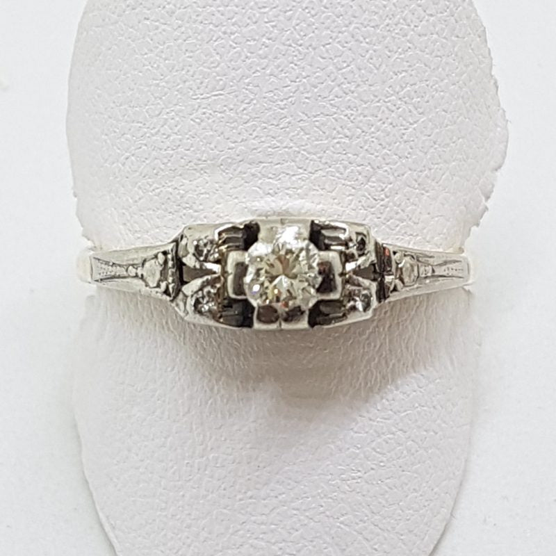 18ct Yellow Gold & Platinum Ornate Diamond Ring