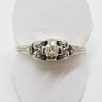 18ct Yellow Gold & Platinum Ornate Diamond Ring