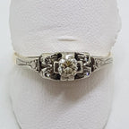 18ct Yellow Gold & Platinum Ornate Diamond Ring