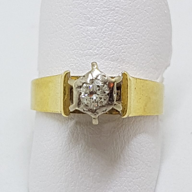 18ct Yellow Gold & Platinum Solitaire Diamond High Set Ring