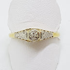 18ct Yellow Gold Ornate Filigree Diamond Engagement Ring