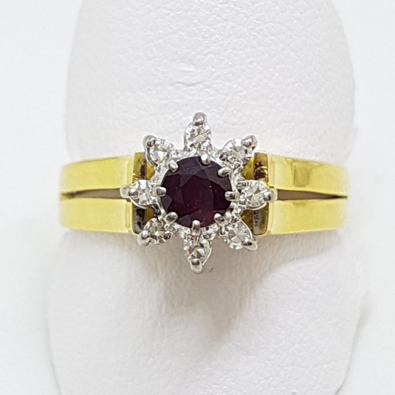 18ct Yellow Gold Natural Ruby &amp; Diamond Daisy/Flower Cluster Ring