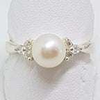 Sterling Silver Pearl & Cubic Zirconia Ring
