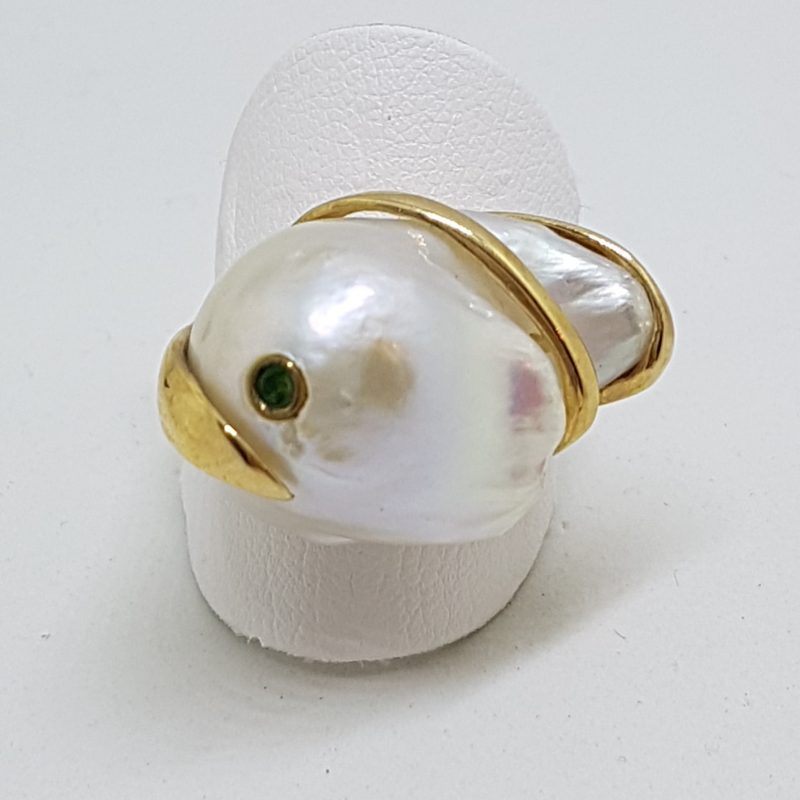 14ct Yellow Gold Large Baroque Pearl with Emerald Ring – Handmade