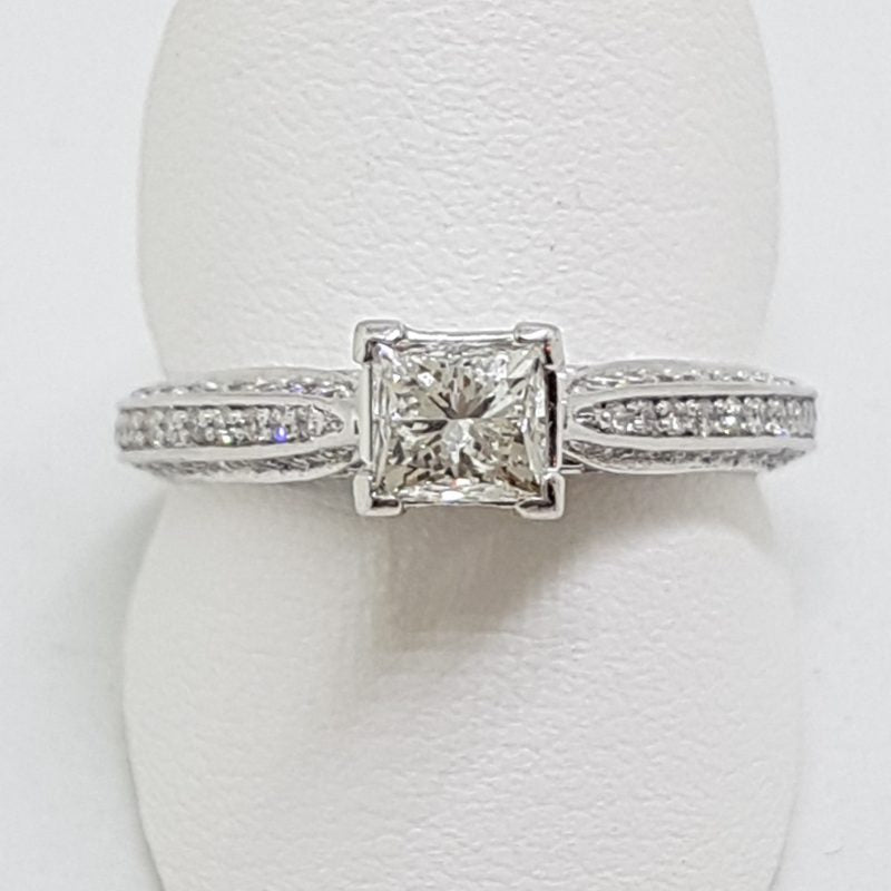 Stunning 18ct White Gold Princess Cut Diamond Engagement Ring - Square set High with Diamonds along shoulder