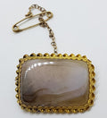 15ct Yellow Gold Large Rectangular Agate with Twist Rim Brooch - Antique / Vintage