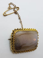15ct Yellow Gold Large Rectangular Agate with Twist Rim Brooch - Antique / Vintage