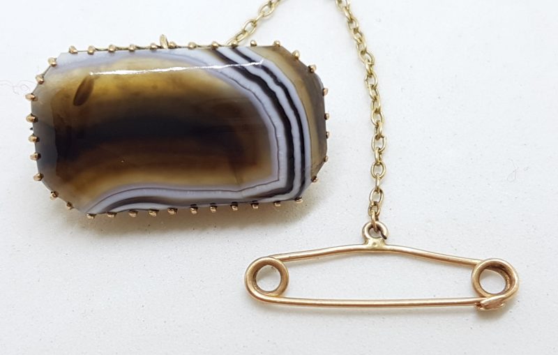 9ct Yellow Gold Agate Brooch