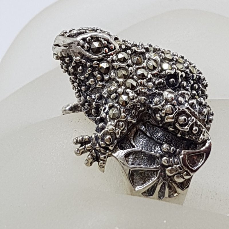 Sterling Silver Marcasite Large Frog Ring