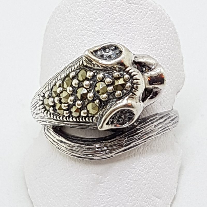 Sterling Silver Marcasite &amp; Ruby Cat / Panther / Bat Head Ring