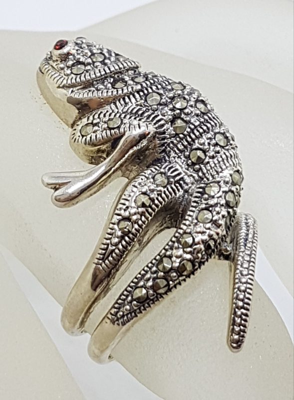Sterling Silver Marcasite and Garnet Large Lizard/Gecko/Chameleon Ring