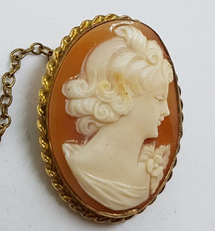 9ct Yellow Gold Twist Rim Oval Lady Cameo Brooch - Antique / Vintage