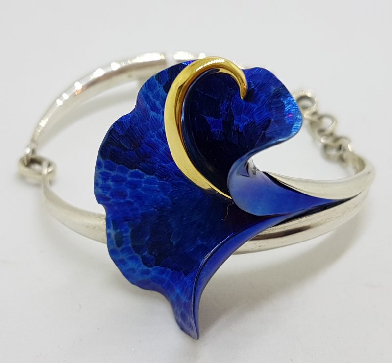 Sterling Silver Titanium Blue Flower Bangle