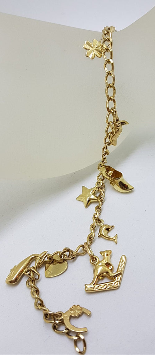 9ct Yellow Gold 10 Charms Bracelet with Heart Shape Padlock Clasp - Antique / Vintage
