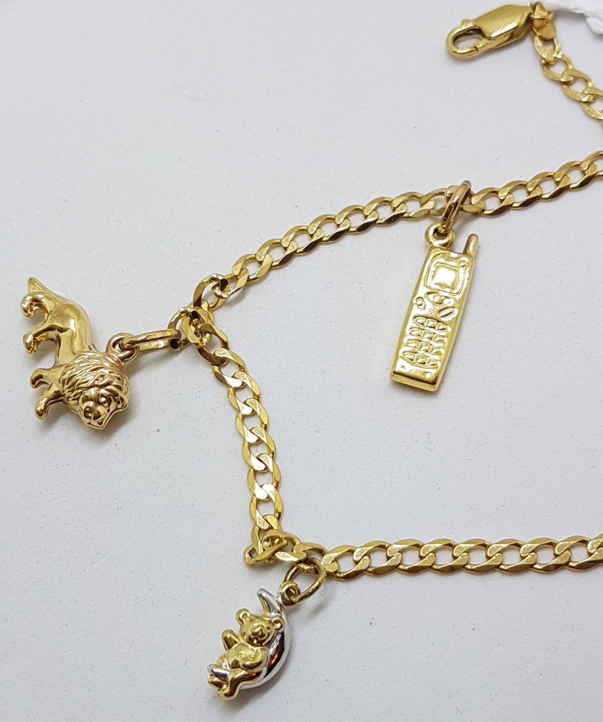 9ct Yellow Gold Charm Bracelet - 3 Charms